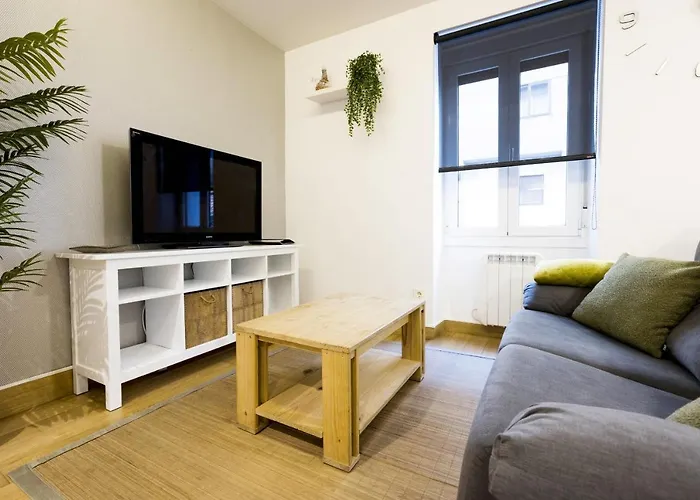 Bakea By Smiling Apartman *