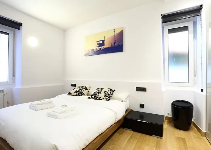 Bakea By Smiling Hondarribia