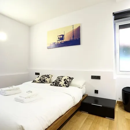 Bakea By Smiling Hondarribia